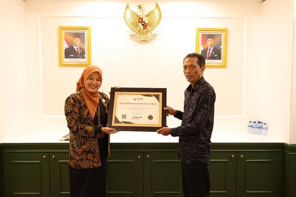Disdukcapil Kota Denpasar meraih predikat Wilayah Bebas dari Korupsi (WBK) 